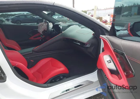 2025 Chevrolet Corvette Stingray Rwd 2Lt z USA, uszkodzony, nr VIN 1G1YB3D41S5108783